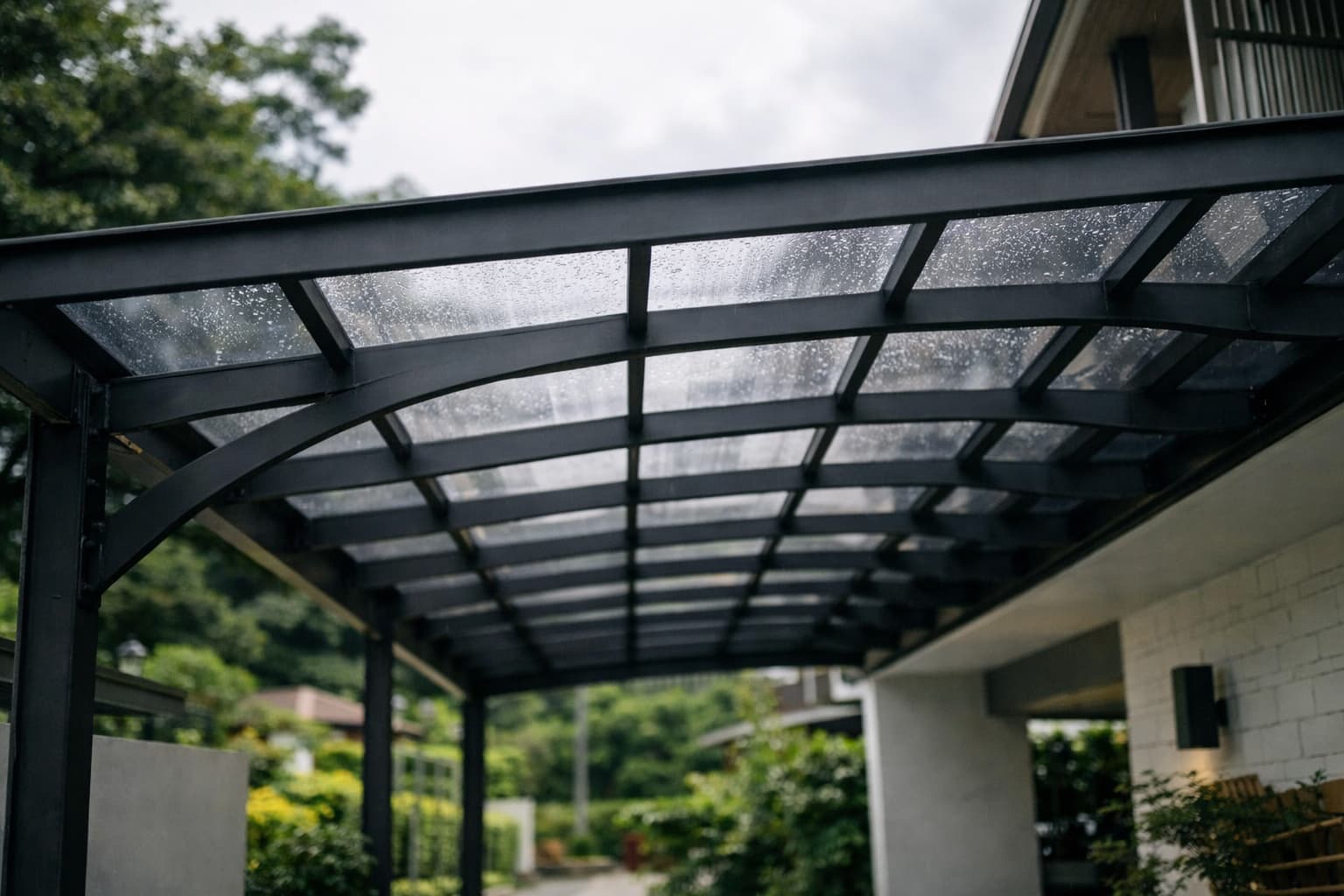 Kanopi Solar Tuff Transparan: 10 Benefit Full Anti Panas